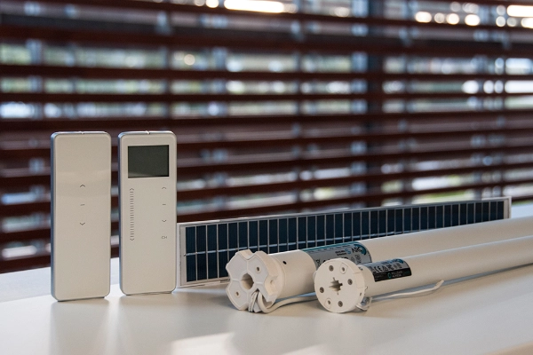 Acmeda Automate motors and remote controls for motorised blinds